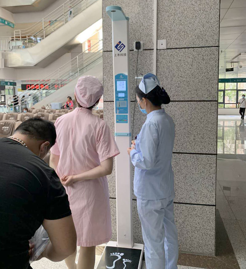 電子身高體重秤應用現場 電子身高體重秤應用現場